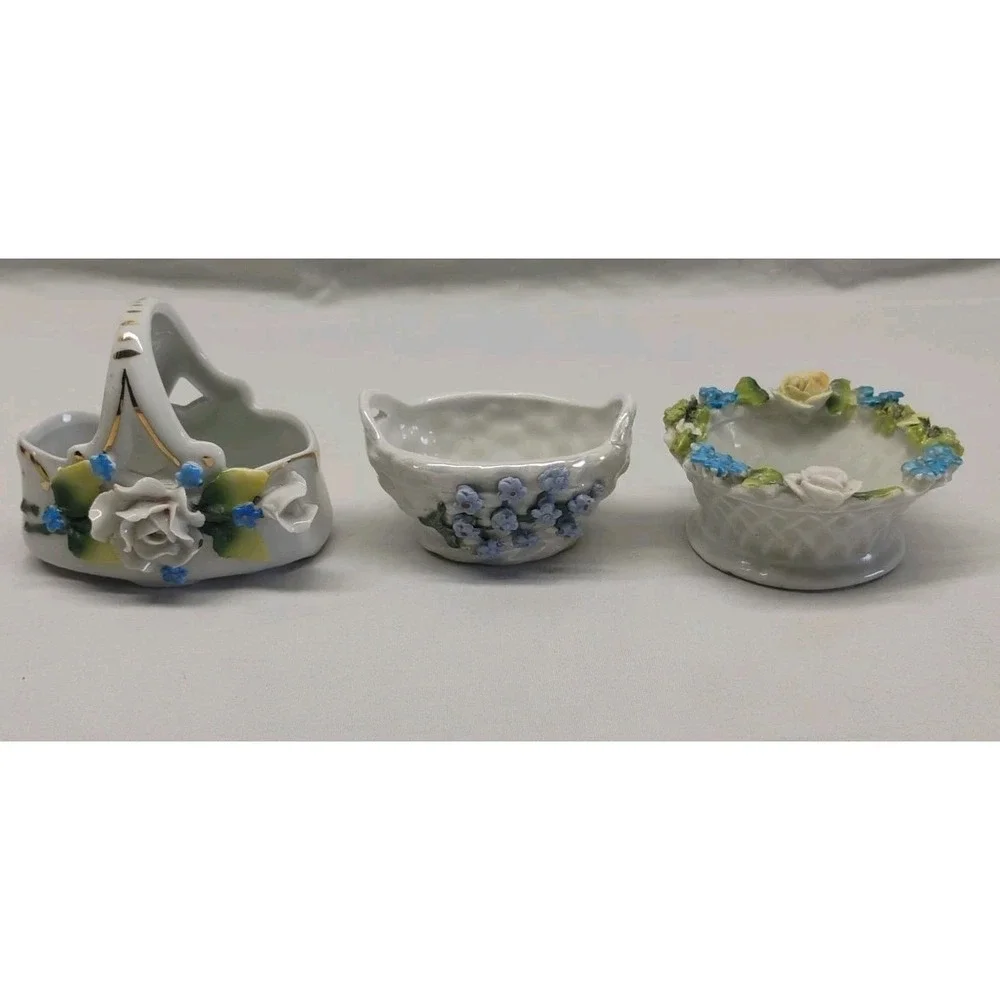 Elfinware Germany Vintage 3pc Salt Dip Cellar 1‎ Flawed Porcelain Basket Flowers